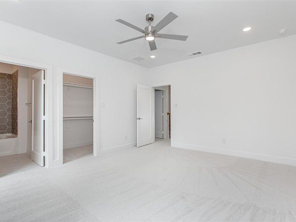 617  Parkview Avenue , Dallas Texas 75223