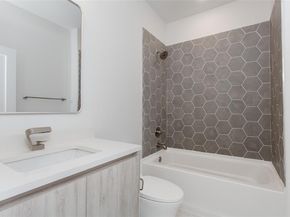 617  Parkview Avenue , Dallas Texas 75223