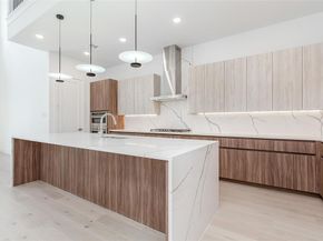 617  Parkview Avenue , Dallas Texas 75223