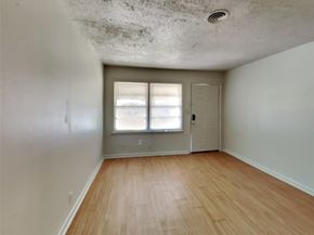 4712  Norris Street , Fort Worth Texas 76105