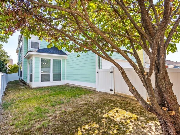 1145  Caudle Lane , Savannah Texas 76227