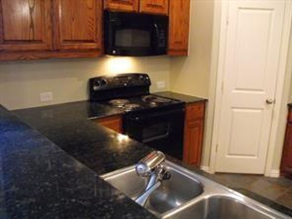 6601  Pine Hills Lane , Denton Texas 76210