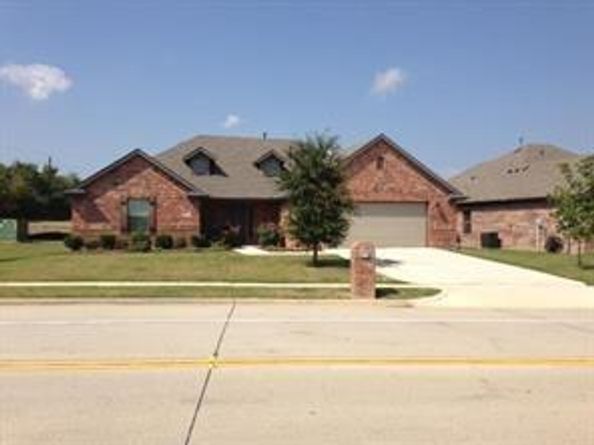 6601  Pine Hills Lane , Denton Texas 76210