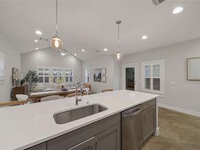 1686  Kings Highway , Dallas Texas 75208