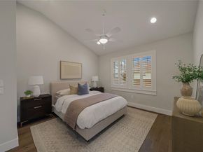 1686  Kings Highway , Dallas Texas 75208