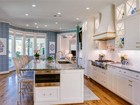 17604  Woods Edge Drive , Dallas Texas 75287