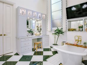 17604  Woods Edge Drive , Dallas Texas 75287