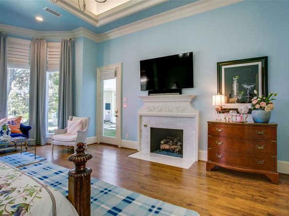 17604  Woods Edge Drive , Dallas Texas 75287