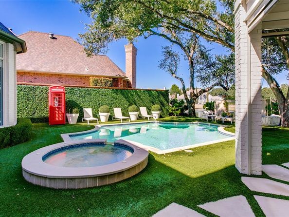 17604  Woods Edge Drive , Dallas Texas 75287