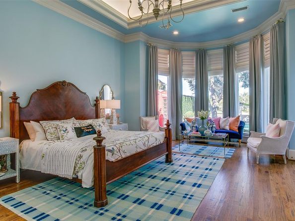 17604  Woods Edge Drive , Dallas Texas 75287