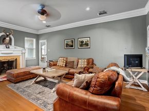 3252 S University Drive , Fort Worth Texas 76109