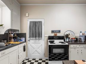 3252 S University Drive , Fort Worth Texas 76109