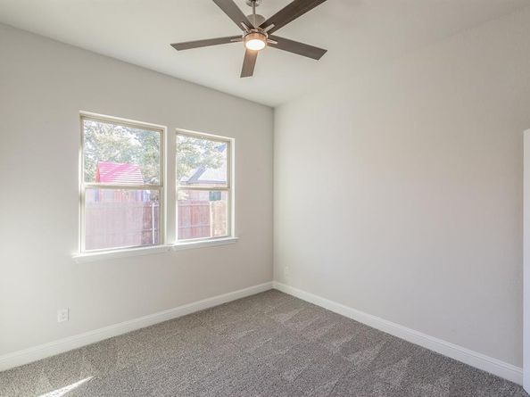 1600  Sea Breeze Court , Azle Texas 76020