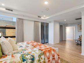 5909  Luther Lane  2000, Dallas Texas 75225