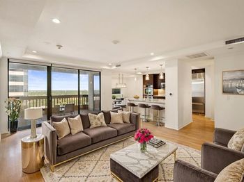 5909  Luther Lane 