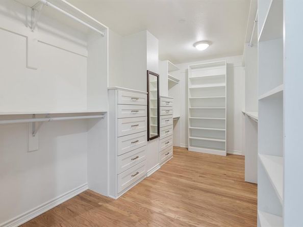5909  Luther Lane  2000, Dallas Texas 75225