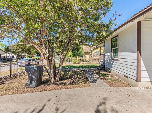 4026  Odessa Street , Dallas Texas 75212