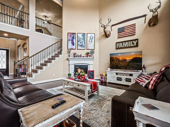 8914  Waters Lane , Rowlett Texas 75089