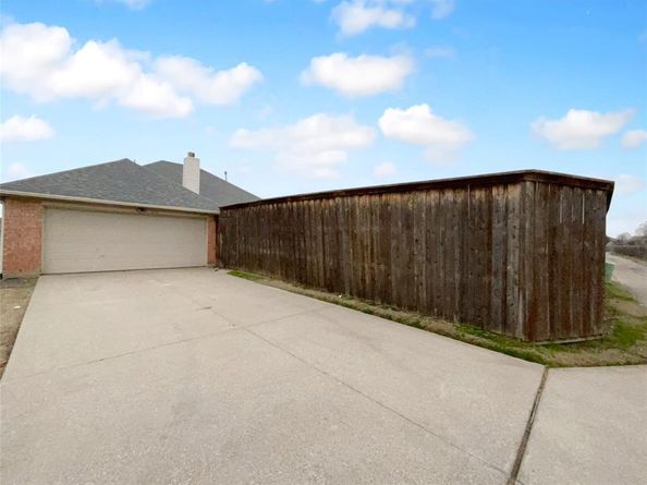 7202  Sand Pine Drive , Rowlett Texas 75089