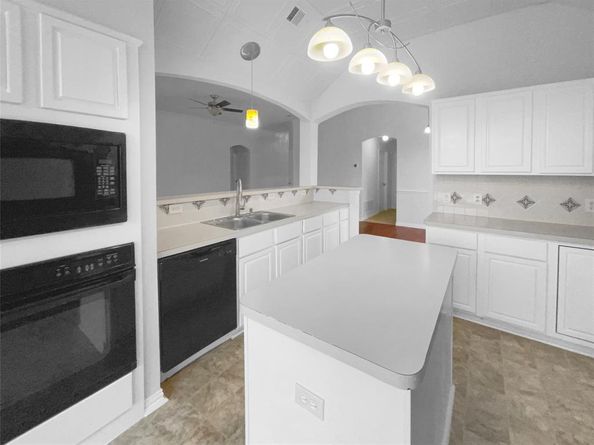7202  Sand Pine Drive , Rowlett Texas 75089