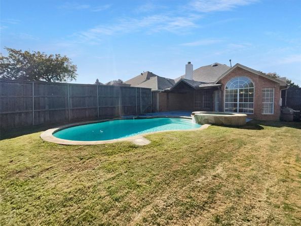 7202  Sand Pine Drive , Rowlett Texas 75089