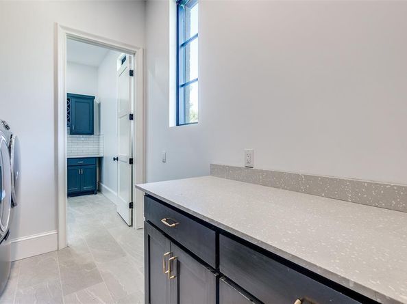 3221 S Glenbrook Drive , Garland Texas 75041