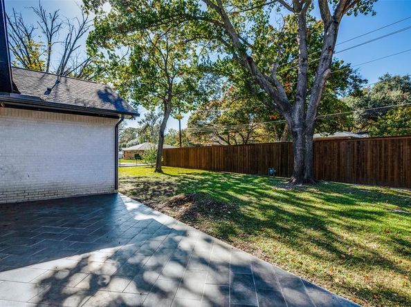 3221 S Glenbrook Drive , Garland Texas 75041