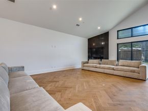 3221 S Glenbrook Drive , Garland Texas 75041