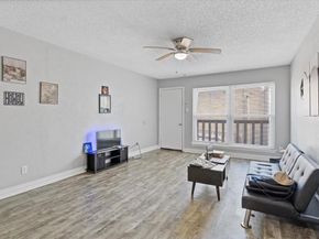 6016  Westridge Lane  408, Fort Worth Texas 76116