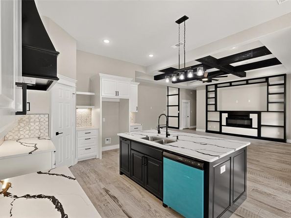 501  Linda Road , Kennedale Texas 76060
