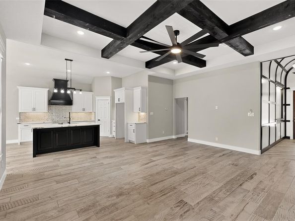 501  Linda Road , Kennedale Texas 76060