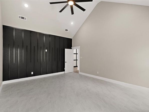 501  Linda Road , Kennedale Texas 76060