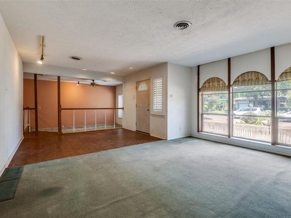 9011  Liptonshire Drive , Dallas Texas 75238