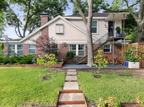 901 S Montreal Avenue , Dallas Texas 75208