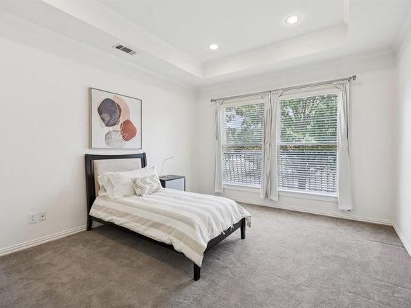 6065  Dilbeck Lane , Dallas Texas 75240
