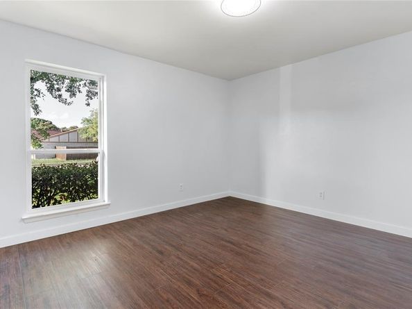 1007  Elk Grove Drive , Richardson Texas 75081