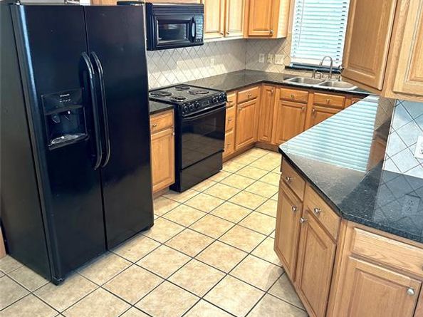3104  Steeplechase Trail , Arlington Texas 76016