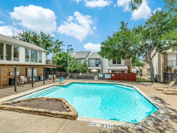 3635  Garden Brook Drive  17100, Farmers Branch Texas 75234