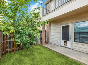 3635  Garden Brook Drive  17100, Farmers Branch Texas 75234