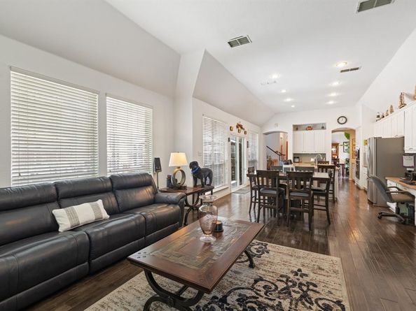 2204  Fleming Drive , McKinney Texas 75072