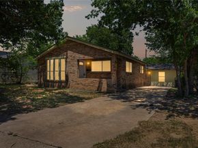 3118  Ross Avenue , Fort Worth Texas 76106