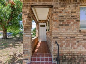 3118  Ross Avenue , Fort Worth Texas 76106