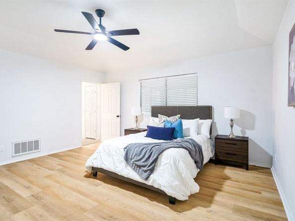 7566  Carriage Lane , Fort Worth Texas 76112