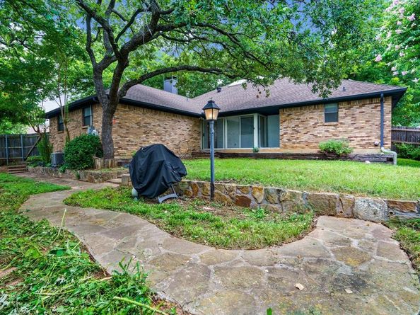7566  Carriage Lane , Fort Worth Texas 76112