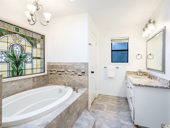 7566  Carriage Lane , Fort Worth Texas 76112