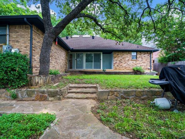 7566  Carriage Lane , Fort Worth Texas 76112