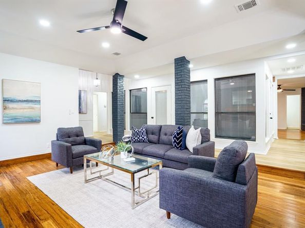 7566  Carriage Lane , Fort Worth Texas 76112