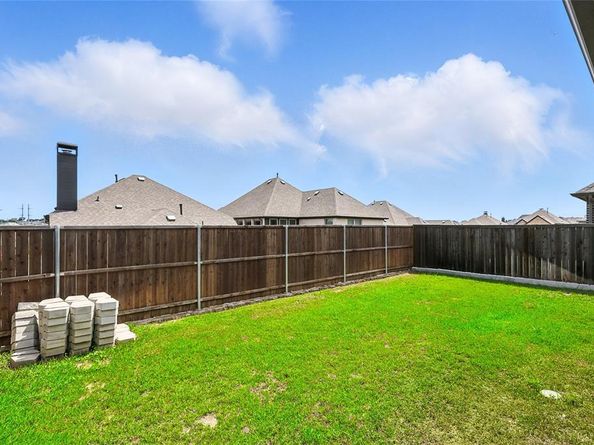 1144  Dame Carol Way , Carrollton Texas 75010