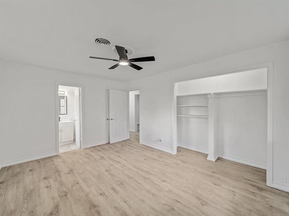 5537  Wheaton Drive , Fort Worth Texas 76133