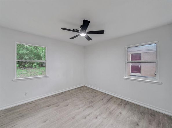 5537  Wheaton Drive , Fort Worth Texas 76133